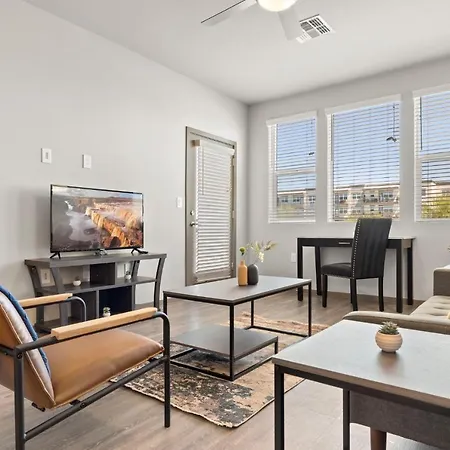 Stunning Westgate Cozysuites By Stadium W Pool 7 Glendale Exterior photo