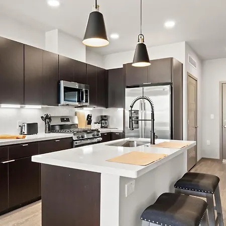 Stunning Westgate Cozysuites By Stadium W Pool 7 Glendale Exterior photo