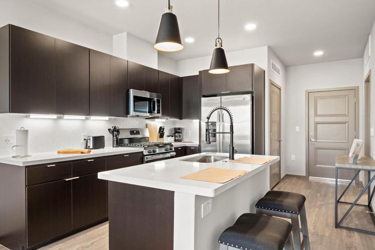Apartment Stunning Westgate Cozysuites By Stadium W Pool 7