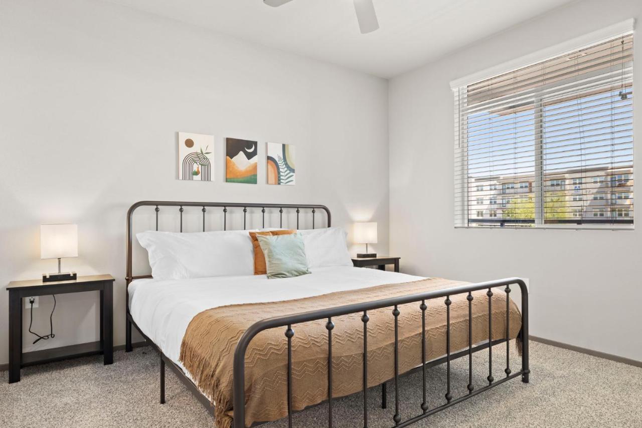 Stunning Westgate Cozysuites By Stadium W Pool 7 Apartment Glendale